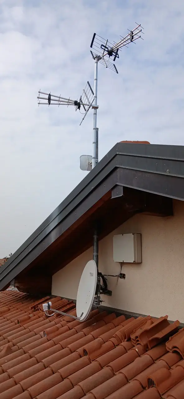 Installazione antenna TV professionale